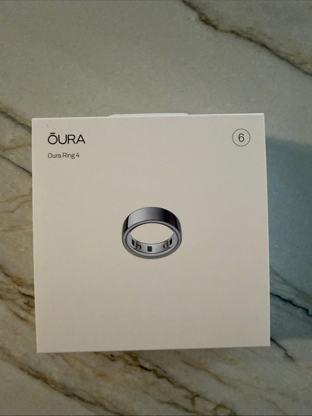 Brand New Oura Ring 4 - Silver Metallic Finish